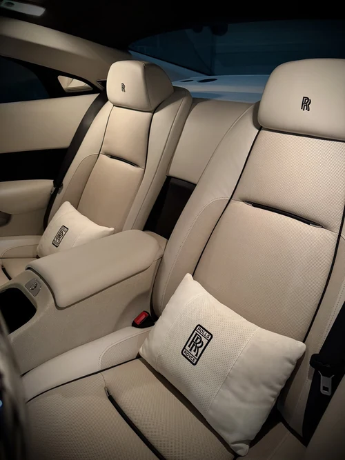Rolls-Royce Wraith exterior rear view — Axel Luxury Chicago