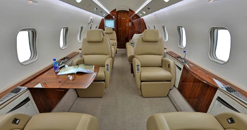 Challenger 300 — Super Midsize Jet photo 2 — Axel Luxury private jet charter