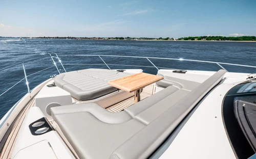 66' Sunseeker photo 3 — Axel Luxury Lake Michigan yacht charter