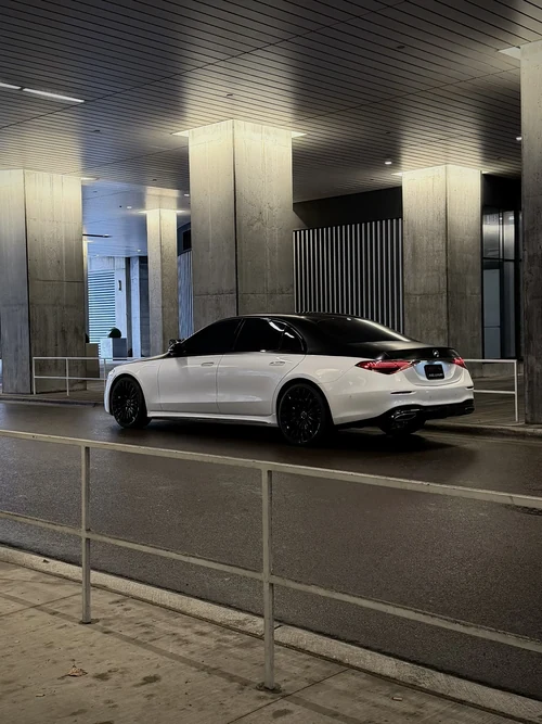 Mercedes-Benz S580 exterior rear view — Axel Luxury Chicago
